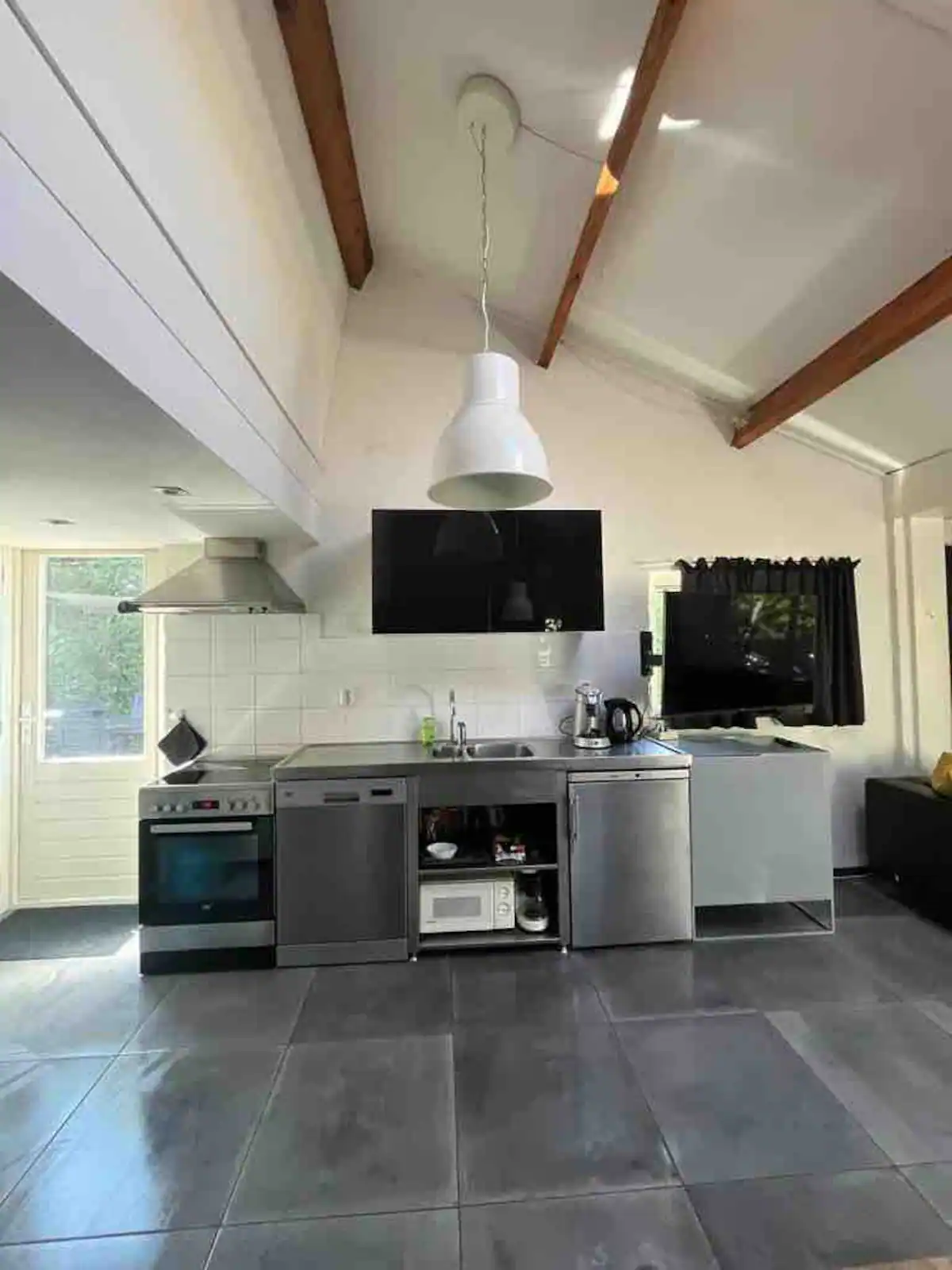 Kitchen in House 48